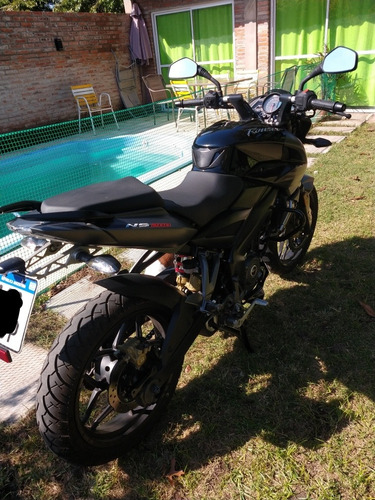 Bajaj Rouser Ns 200