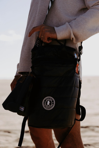 Imagen 4 de 9 de Mochila Matera Diamond Pop Negro