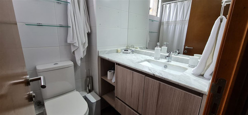 Departamento En Arriendo De 3d/ 2b Plaza Ambrosio Del Rio