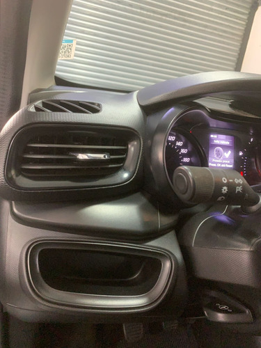 Fiat Cronos 1.0 Drive Flex 4p