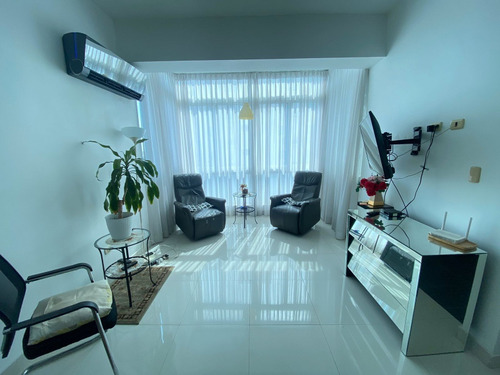 Apartamento Con Linea Blanca Bella Vista Sur