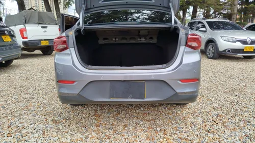 Chevrolet Onix LT
