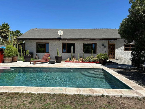 Venta Parcela Con 2 Casas (113863)