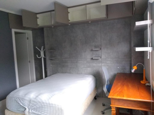 Imagem 7 de 18 de Apartamento Com 1 Dormitório No Centro - Ap5520