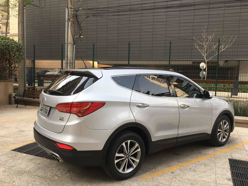 Imagem 7 de 10 de Hyundai Santa Fe