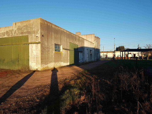 Imagen 5 de 5 de Local Comercial, Deposito Y Apto En Venta Ombúes De Lavalle