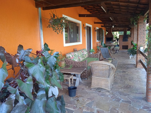 Imagem 6 de 14 de Bela Chácara De 2.000m² Em Condomínio Fechado C461