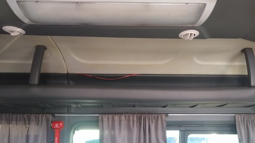 Imagem 7 de 8 de Renault Master