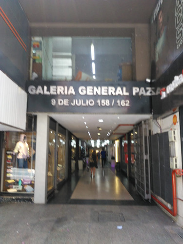 Oficina - Centro  - A Metros De Avenida General Paz  Ideal Estudio O Consultorio