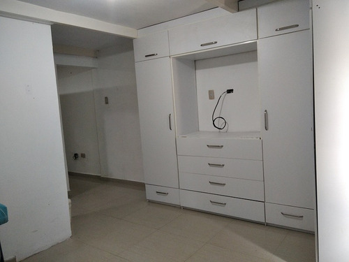 Imagen 18 de 20 de Town House En Venta En Nueva Barcelona. C.r Mar De Oriente