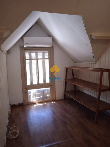 Venta, Apartamento Céntrico Con Terraza, 3 Dormitorios, Atlántida Ap188