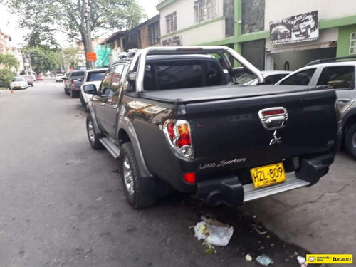Mitsubishi L200 Sportero High Power 2500 Cc Mt 4x4 Td