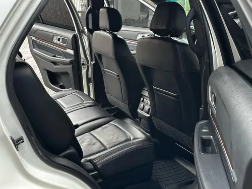 Ford Explorer Sport