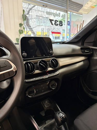 Fiat Cronos 1.3 Drive Mt