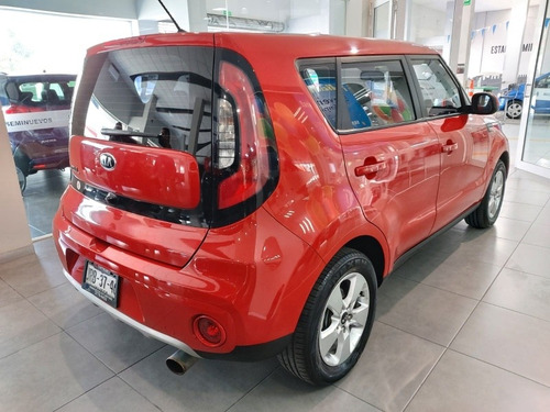 Imagen 6 de 14 de Kia Soul 1.6 Lx At 2019