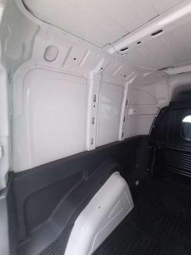 Imagen 10 de 18 de Fiat Fiorino 1.4 Confort 2017