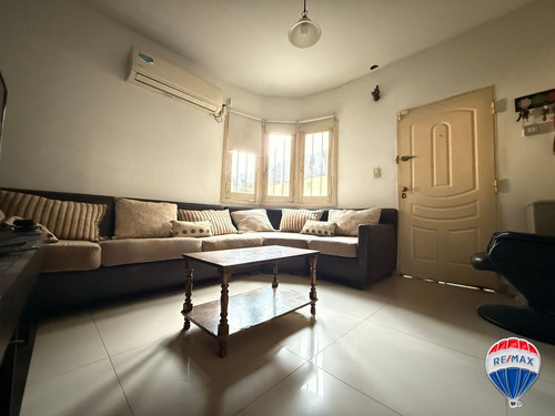 Casa Con Departamento En Venta Quilmes