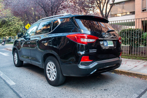 SsangYong Rexton 2.0 Mt 4x2 Std
