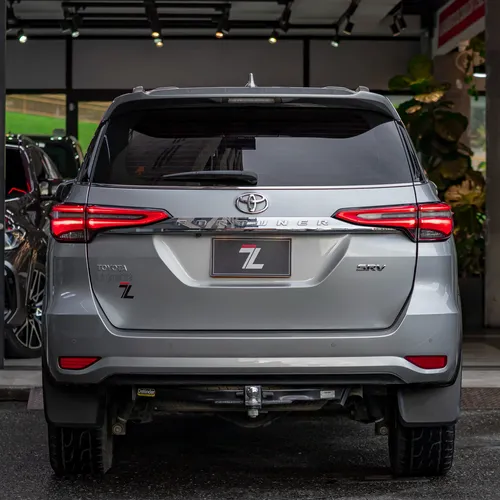 Toyota Fortuner Srv 2.4 2022
