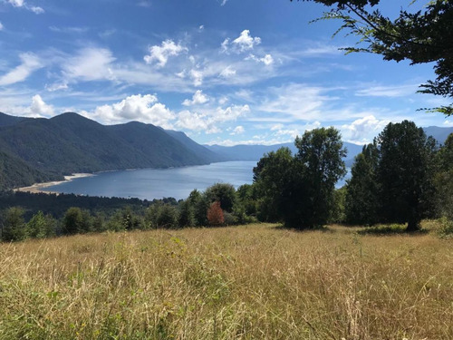 Imagen 2 de 5 de Maravillosa Parcela Con Inmejorable Vista A Todo El Lago Cab
