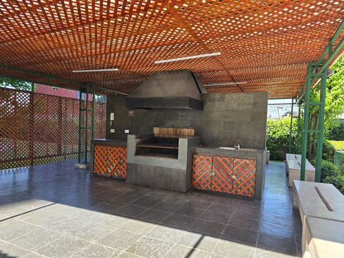 Departamento En 4to. Piso De 3d Y 2b En Venta En Macul