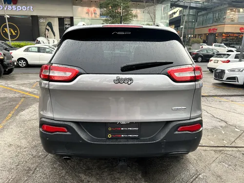 Jeep Cherokee Latitude