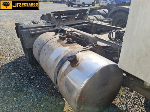 Imagem 6 de 9 de Volkswagen Vw 18310 Titan Ano 2004 Cabine Leito Toco 4x2
