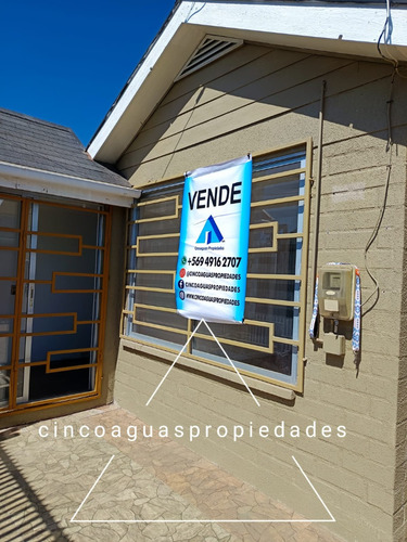 Casa Muy Luminosa Y Con Excelente Ubicación