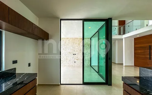 Casa En Venta En Mérida En Privada Parque Natura, Sitpach