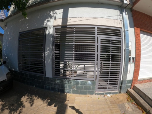 Imagen 2 de 11 de Ph En Venta En La Tablada