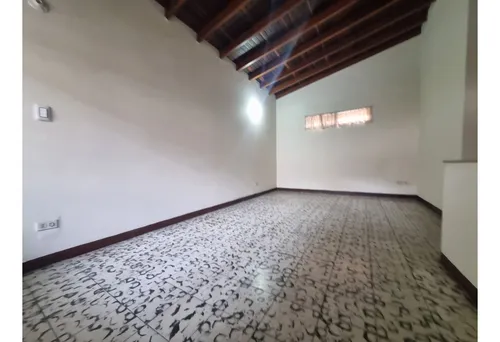 Casa En Venta 2do Piso 2 Niveles En Floresta Alcazares 140 Mt²