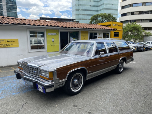 Ford Ltd Country Squire 1984