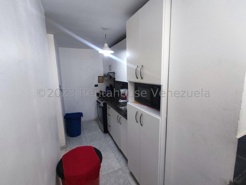 Venta De Apartamento\ Los Samanes Mg 3-30879