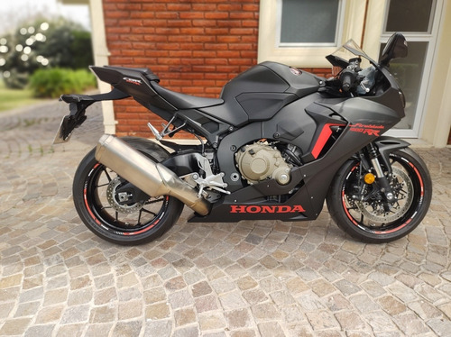 Imagen 4 de 16 de Honda Cbr 1000 Rr
