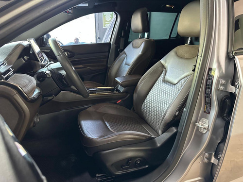 Jeep Commander Ovr T270 2022