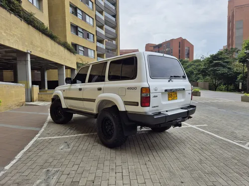 Toyota Burbuja LC80 4.5 VX FZJ80
