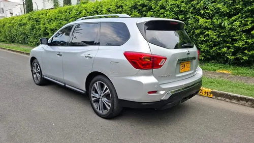Nissan Pathfinder 3.5 R52 Exclusive