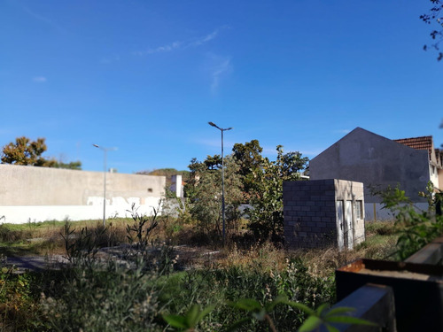 Terreno De 900 M2 En Venta Apto Varios Destinos