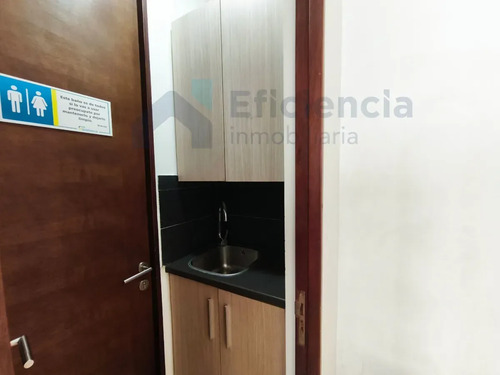 Oportunidad/oficina La Capitanía/ Metro Manquehue, Apumanque