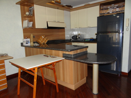 Apartamento En Venta En La Alta Florida 56mts2/1h/1b/1e + 3 Cuartos Hobby 45mts2. Mem