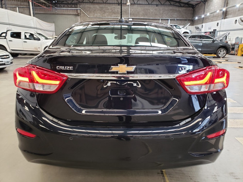 Imagen 10 de 22 de Chevrolet Cruze 1.4 Ltz At Sedan