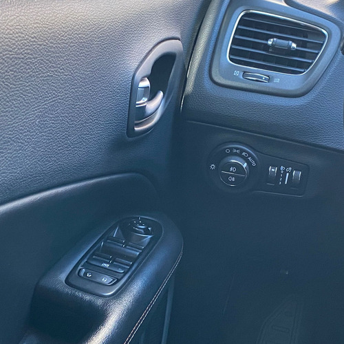 Jeep Compass 2.4 Longitude 4x2 At