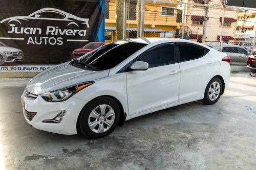 Imagen 1 de 15 de Hyundai Elantra 2016 Gls