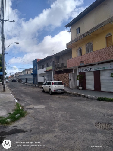 Imagem 2 de 12 de Duas Casas Primeiro E Segundo Andar, Bem Localizada.oportuni