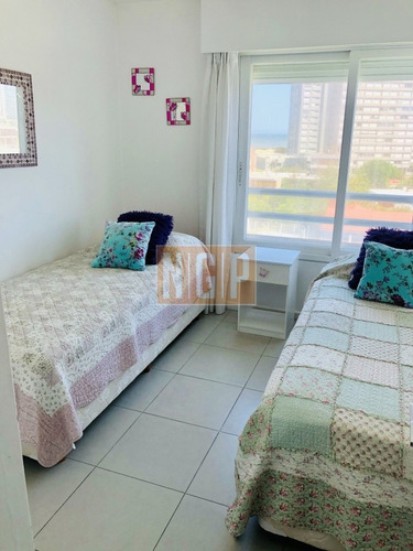 Imagen 26 de 28 de Apartamento En Brava, 3 Dormitorios
