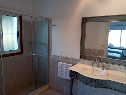 Alquiler Temp Casa 5 Dorm Piscina La Barra Mb Ubicacion (ref: Atm-154)