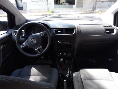 Volkswagen Fox 1.6 Highline 2011