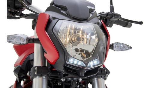 Imagen 10 de 25 de Benelli Tnt 150 I Con Regalo Financia Delcar Motos ®