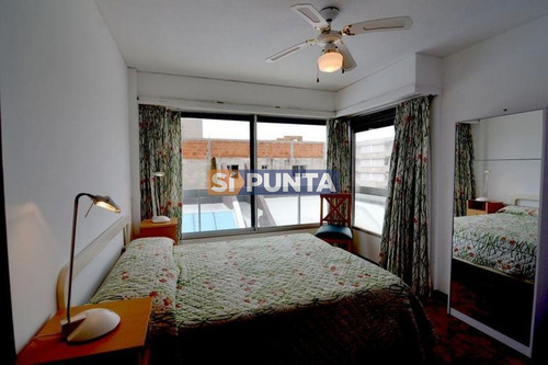 Imagen 9 de 12 de Apartamento Frente Al Mar En Alquiler Anual