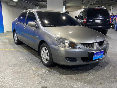 Imagen 3 de 14 de Mitsubishi Lancer Glx Sinc Año 2011 Único Dueño